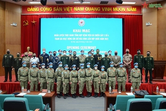 Vietnam l hôpital de campagne de niveau 2 No 4 commence sa formation pratique